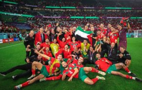 شادی فلسطینیان از پیروزی تیم ملی فوتبال مغرب