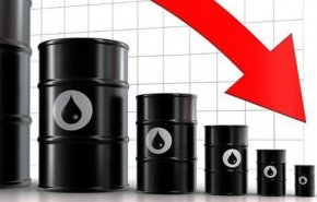 کاهش چشمگیر بهای جهانی نفت به پایین سطح در سال 2022