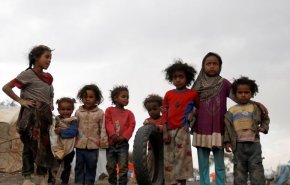 شاهد.. اطفال اليمن يصارعون الحياة من أجل البقاء