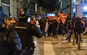 أعمال عنف في فرنسا بين الجماهير الفرنسية والمغربية

