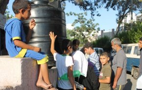 رژیم صهیونیستی آب شرب یک هزار و ۲۰۰ فلسطینی را قطع کرد
