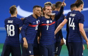 إصابة بعض لاعبي المنتخب الفرنسي بنزلة برد قبل نهائي مونديال قطر
