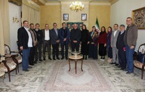 السفير الإيراني في بيروت يلتقي مجموعة من الصحافيين اللبنانيين