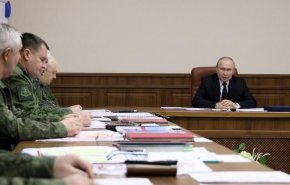 رایزنی پوتین با فرماندهان ارتش در مورد جنگ اوکراین/ مسکو راهبرد جدیدی اتخاذ می‌کند؟
