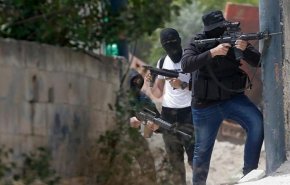 مقاومون فلسطينيون يستهدفون آليات الاحتلال جنوبي جنين
