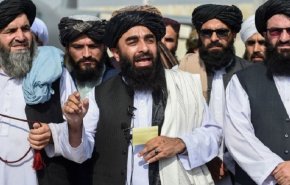 بعد التعليم.. طالبان تحرم نساء أفغانستان من العمل!