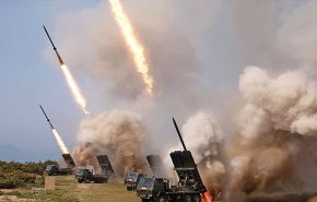 كوريا الشمالية تطلق 3 صواريخ باليستية علی بحر اليابان 