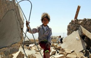  صورة مؤلمة لطفل تظهر جرائم حرب في اليمن
