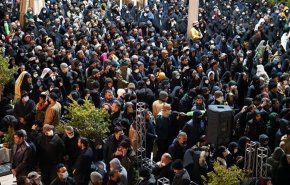 حضور میلیونی مردم کرمان در مراسم گرامیداشت شهید سلیمانی
