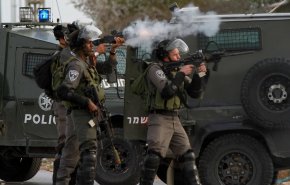 اصابة شابين فلسطينيين برصاص الاحتلال في الضفة