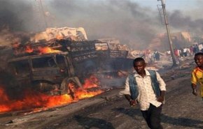 مقتل واصابة 5 اشخاص بأنفجار سيارتين مفخختين وسط الصومال