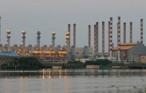 رویترز: صادرات نفت ایران سال 2022 را حتی بدون توافق هسته‌ای با افزایش به پایان رساند