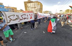 إصرار الشارع السوداني على إسقاط الحكم العسكري 