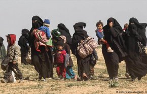 15 امرأة و32 طفلا يعودون لفرنسا من مخيمات 'داعش' في سوريا