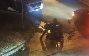 فيديو يظهر ضربا وحشيا لأميركي من أصول إفريقية على يد الشرطة