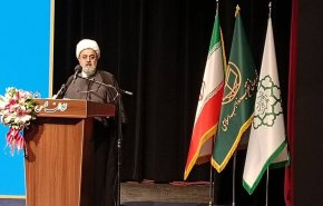 حجة الاسلام شهرياري: الثورة الاسلامية اطلقت نهجا جديدا على صعيد العالم