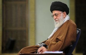 قائد الثورة الاسلامية يعزي بوفاة حجة الإسلام غلام رضا أسدي
