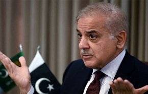  رئيس وزراء باكستان: نعيش وقتا عصيبا بسبب صندوق النقد الدولي