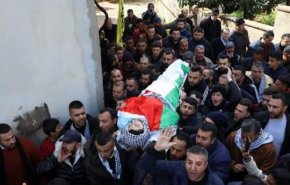جماهير جنين تشيع جثمان الشهيد الفلسطيني عبد الله قلالوة