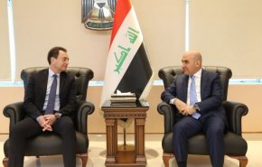 وزير عراقي يدعو الشركات الفرنسية لتنفيذ مشاريع خدمية في العراق
