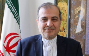 كبير مستشاري وزير الخارجية الإيراني يلتقي وزير خارجية عمان