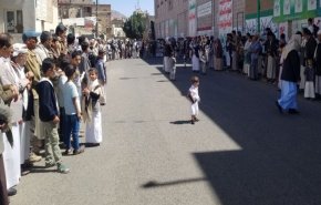 وقفات بأمانة عاصمة اليمن بذكرى خروج 'المارينز الأمريكي'من صنعاء