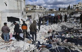 غرفة عمليات في حلب بين المسؤولين السوريين ووفد الاغاثة العراقي

