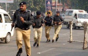 حمله به مرکز پلیس کراچی در پاکستان 