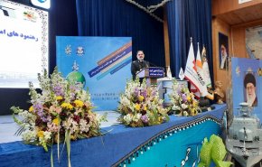 الادميرال ايراني يؤكد الدور النشط للقوة البحرية الايرانية في المحيطات