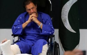 باكستان.. الشرطة تعتقل مؤيدا بارزا لعمران خان