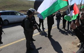 فلسطینیان حمله شهرک‌نشینان به 