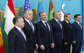 وزير الخارجية الأميركي يبدأ جولة في وسط آسيا للضغط على روسيا
