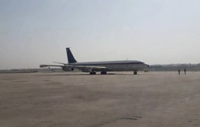 طائرة مساعدات إغاثية من ايران تصل مطار حلب الدولي