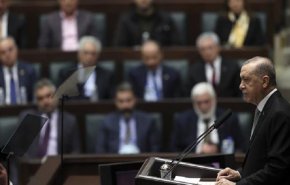 الرئيس التركي يبقي موعد الانتخابات في مايو القادم رغم الزلزال