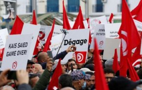 مخالفت رئیس جمهور تونس با شرکت "خارجی ها" در اعتراضات این کشور 