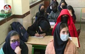 شاهد.. دور المؤسسات الخيرية في تطور القطاع التعليمي في ايران