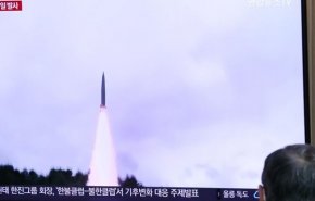 كوريا الشمالية تختبر صاروخا باليستيا جديدا