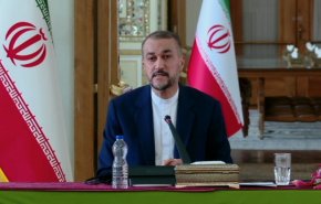 وزير خارجية إيران ينتقد فرنسا لعدم تنفيذ التعهدات في الاتفاق النووي