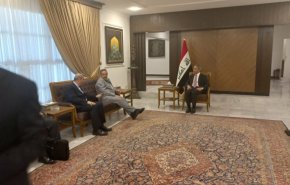 گفتگوی شمخانی با رئیس پارلمان و رئیس شورای قضایی عراق 