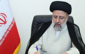 الرئيس الايراني يهنئ رؤساء دول حضارة النوروز