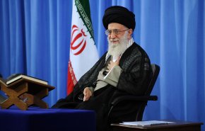 قائد الثورة الإسلامية: علاقات ايران بدول المنطقة افشلت مساعي الغرب في فرض العزلة عليها
