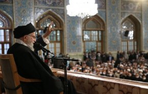 على هامش كلمة قائد الثورة الإسلامية بمناسبة بدء العام الإيراني الجديد