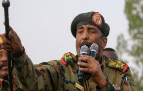 البرهان: السودان يسعى لبناء جيش لا يتدخل في السياسة