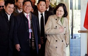 رئيسة تايوان تصل إلى نيويورك