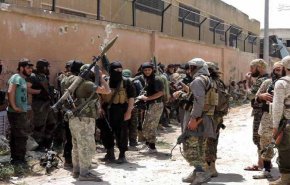 إرهابيو النصرة والتركستاني يظهرون في ادلب 