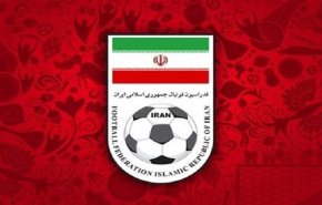 رئيس الاتحاد الإيراني لكرة القدم يدعو نظيره السعودي لزيارة طهران
