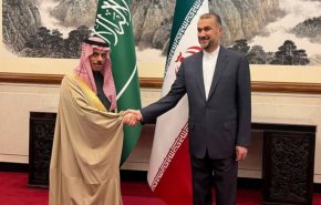 وزرای خارجه ایران و‌ عربستان در پکن با یکدیگر دیدار کردند+ ویدیو و عکس