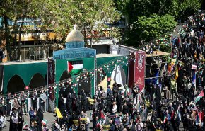 بالفيديو.. ملايين الايرانيين يشاركون في مسيرات يوم القدس