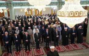 حضور رئیس‌جمهور سوریه در نماز عید فطر در دمشق