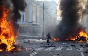 انفجارات تهز مدنا في أنحاء أوكرانيا بينها العاصمة كييف